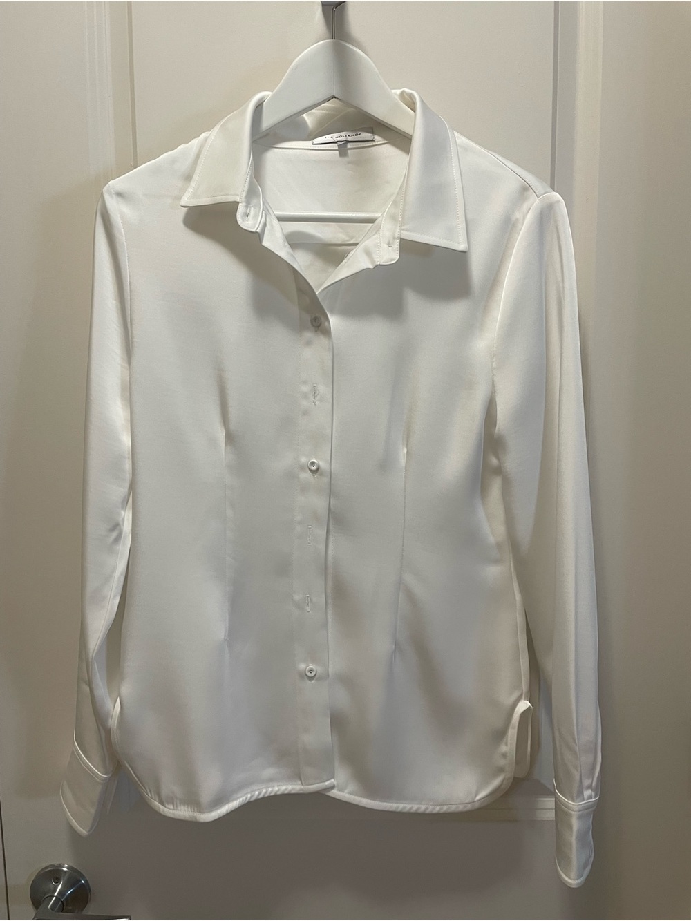 Noli Women's White Satin Button-Down Shirt